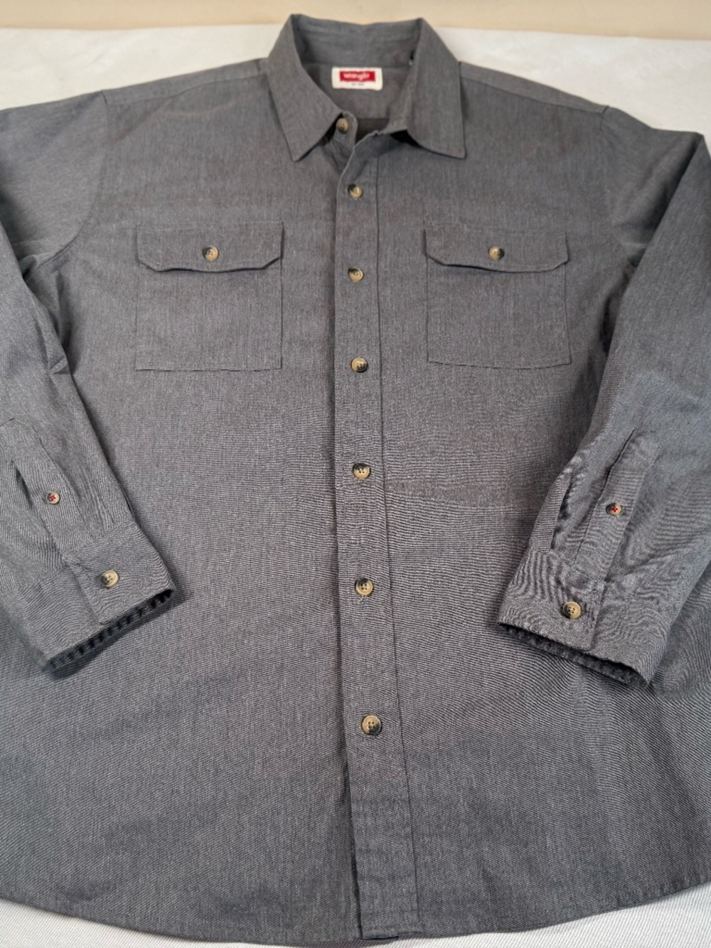 Wrangler Men's Long Sleeve Button Up Shirt Size XL - Gray